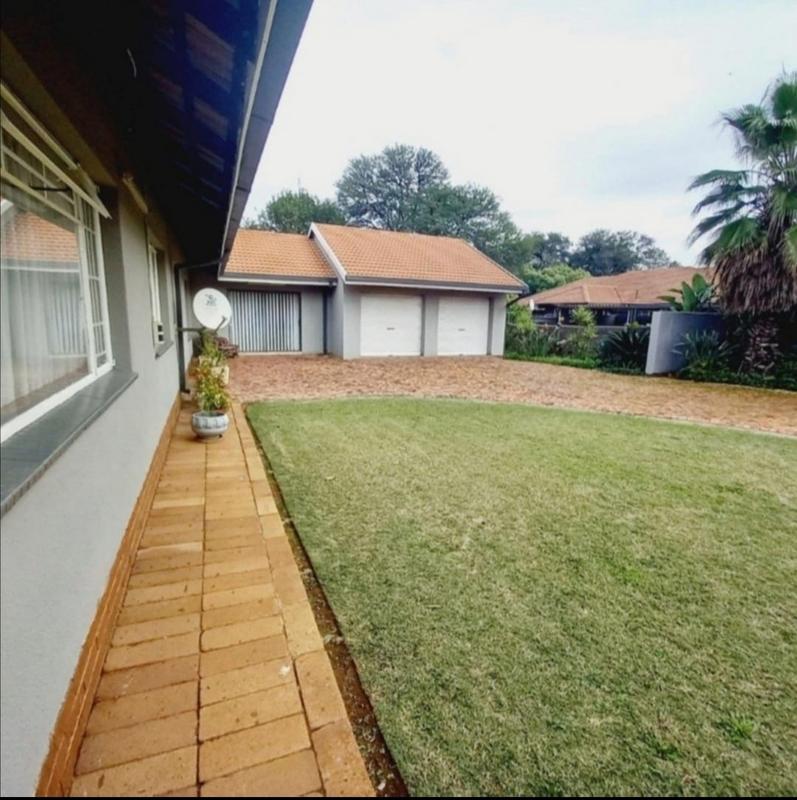 4 Bedroom Property for Sale in Vaal Park Ext 1 Free State